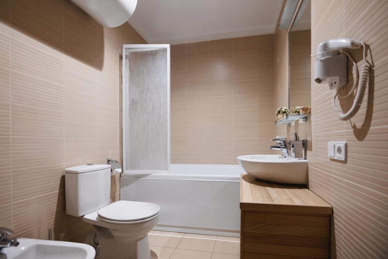Pieno Piano Hotel รีฟเน ภายนอก รูปภาพ